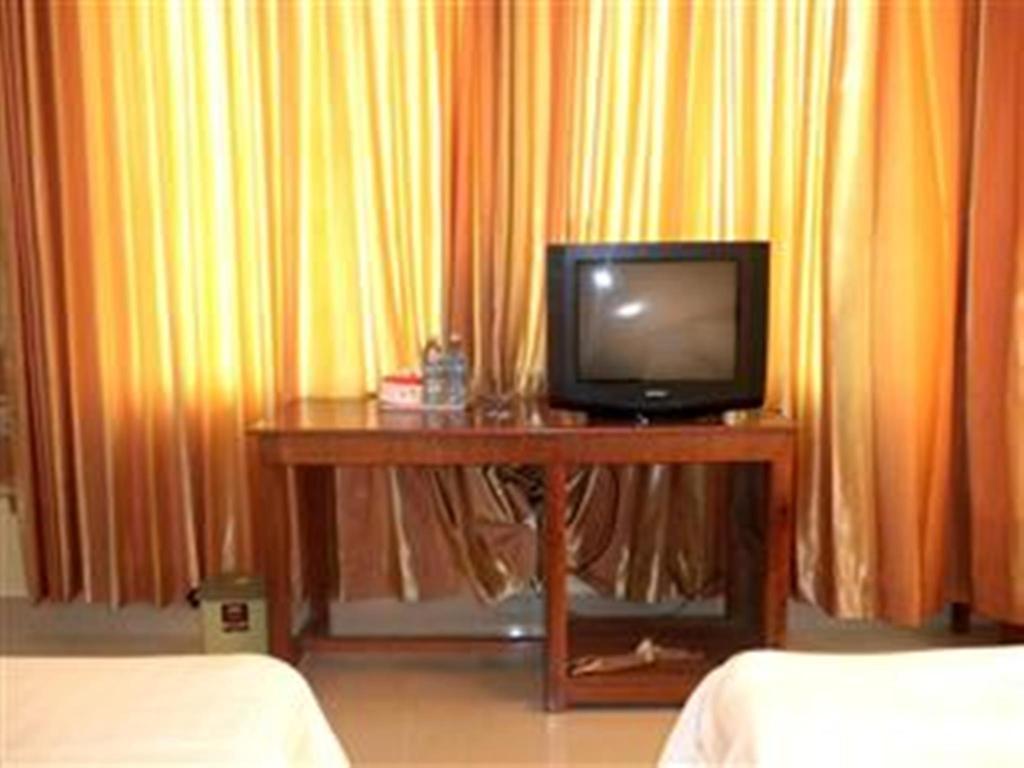 Nyny Hotel كامبوت الغرفة الصورة