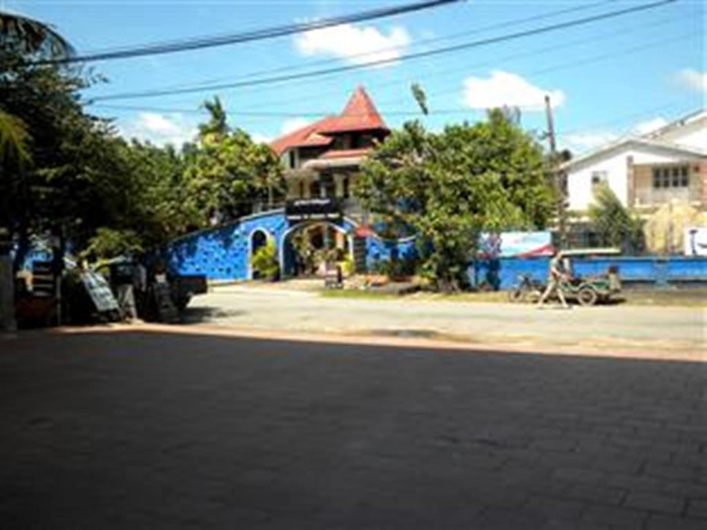 Nyny Hotel كامبوت المظهر الخارجي الصورة