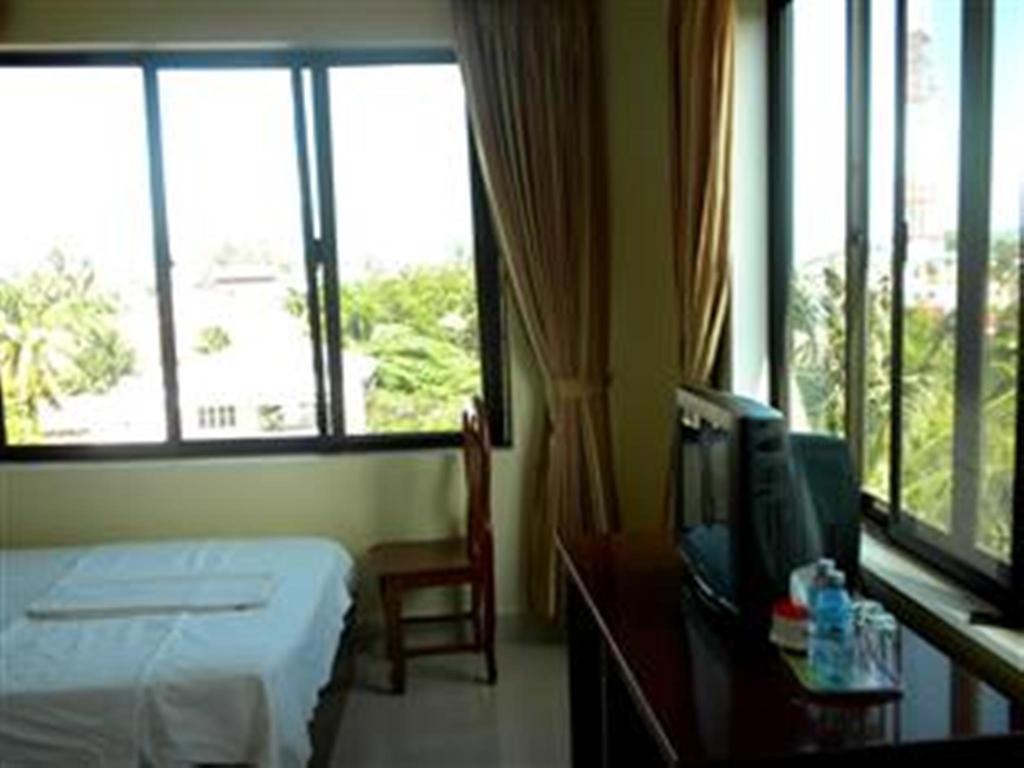 Nyny Hotel كامبوت المظهر الخارجي الصورة